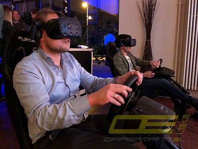 Virtual Reality VR Rennsimulatoren und Fahrsimulatoren für Messe und Events mieten