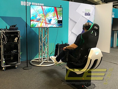 Achterbahnfahren mit VR Brille und beweglichem Sitz - Erleben Sie eine Achterbahnfahrt in der Virtual Reality
