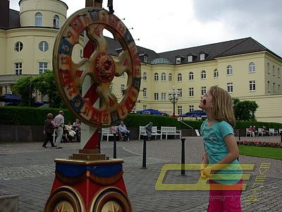 Altes Nostalgie Glücksrad mieten