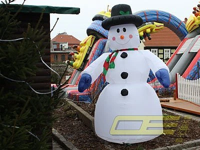 Aufblasbaren Schneemann mieten